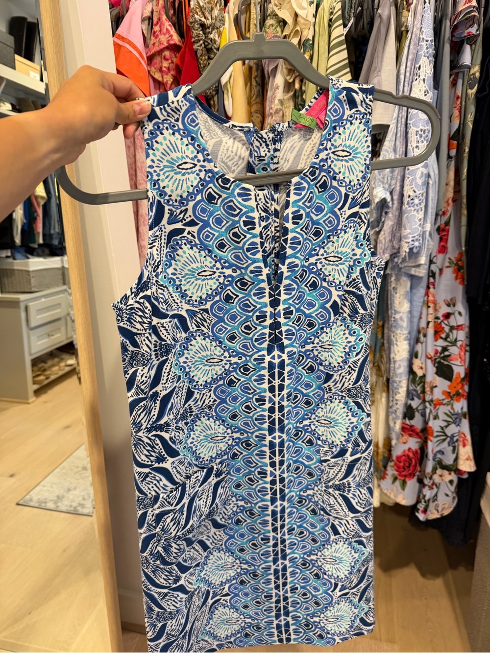 Lilly Pulitzer Blue, Navy & White Sleeveless Printed Shift Dress
